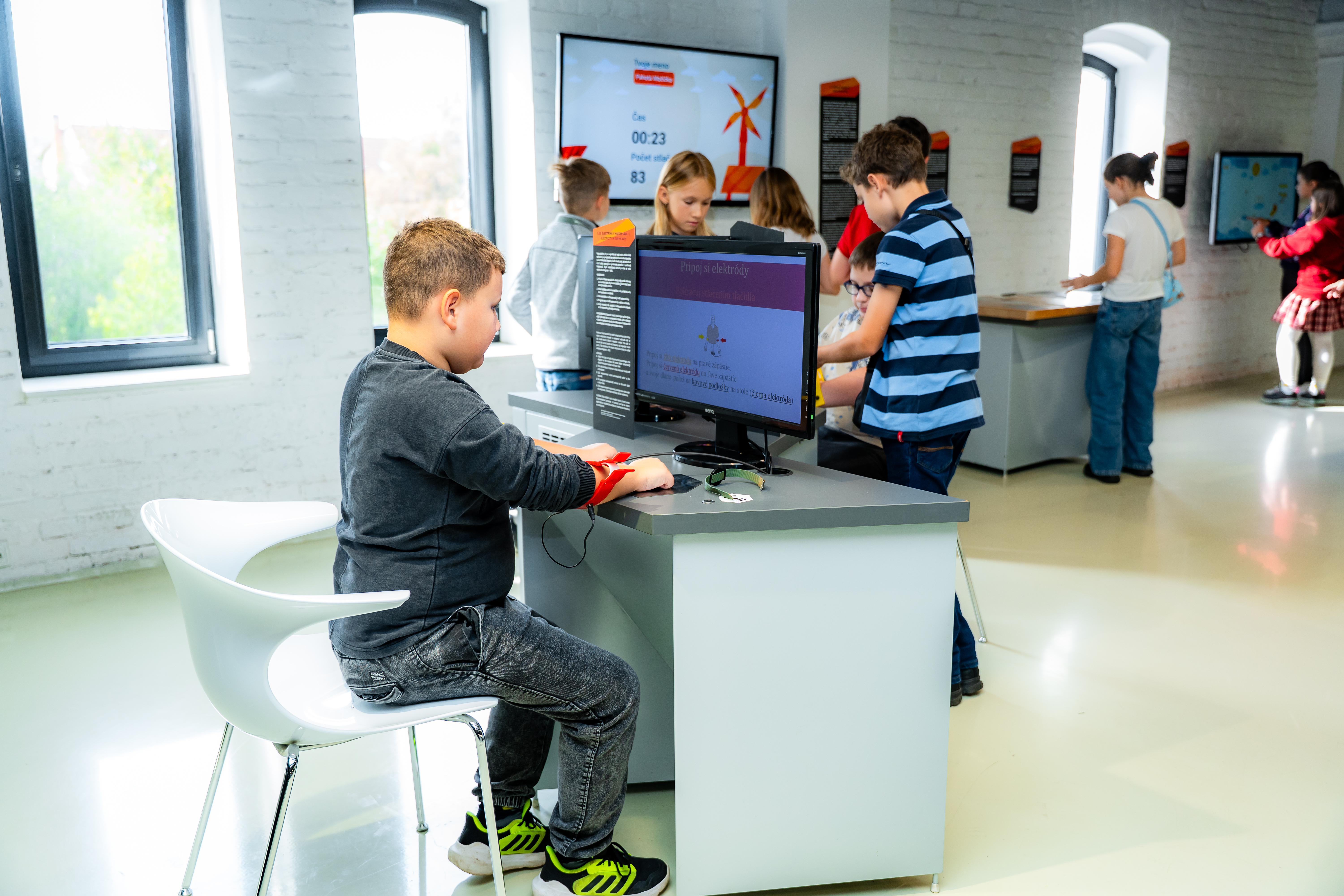 Otvorenie obnovy expozicie v Steelparku -49